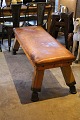 item no:
læderbænk 1 item no:
læderbænk 1