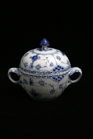 Royal Copenhagen Blue Fluted half lace sugar bowl with handle.
RC#1/605...