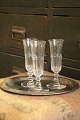 Old French champagne glass in crystal.
Height: 17cm. dia.: 5.5cm. 
1 pcs. Available