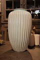 emne nr:
Eslau vase 15 , højde 38cm. emne nr:
Eslau vase 15 , højde 38cm.
