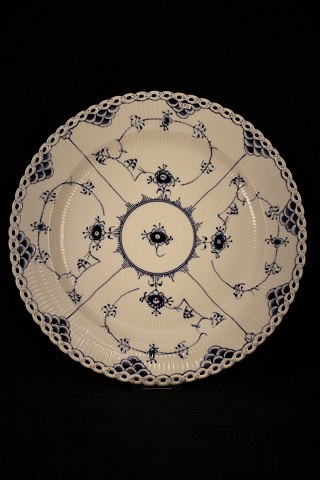 Royal Copenhagen Blue Fluted full lace round dish.
Dia.:33,5cm. 
1/1041.