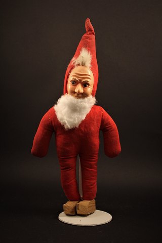 Old Santa Claus Santa Claus in fabric with celluloid face.
Height: 33cm.