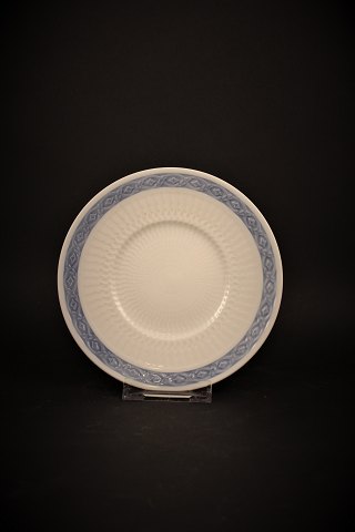 Royal Copenhagen Blue Fan dessert plate / bread plate.
Dia.:15,5cm.
RC# 1212/11522.