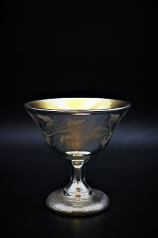 Bowl on foot in Mercury glass (poor man