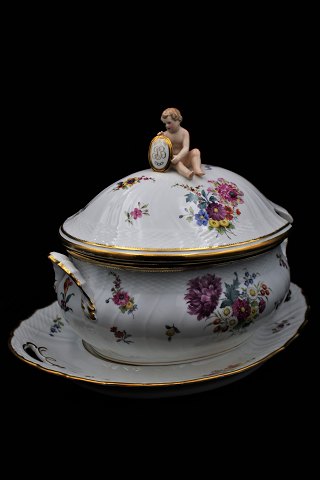 Antique Royal Copenhagen Full Saxon Flower Tureen with gold porcelain edges with 
saucer and small putty on the lid. (Initeler: FB 1889-1899) ...