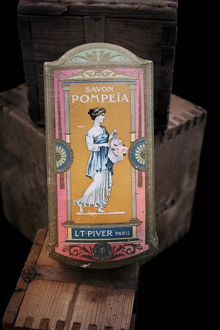 Decorative, old French soap box from Paris made of paper and cardboard with a 
fine motif...