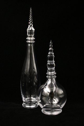 2 old glass decanters "Towers of the city" from Royal Copenhagen / Holmegaard. 
Børsen & Nicolaj Church...