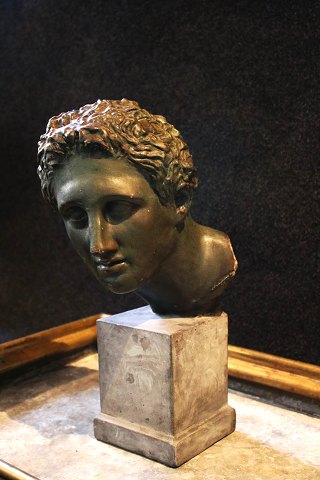 Decorative, old bust of the Greek god Hermes in concrete with patinated "Bronze" 
glaze...