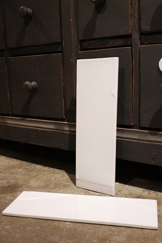 Royal Copenhagen Elements serverings bræt i helt hvid porcelæn.RC584...