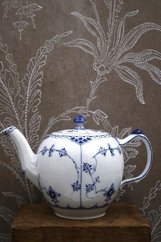 Musselmalet , Halvblonde tekande fra Royal Copenhagen.1/611. 1.sortering. Fra 1898-1923...