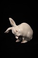 Bing & Grøndahl ( B&G ) porcelæns figur af lille hvid kanin.H:9cm. L:12cm.
