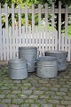 item no:
Zink spande med hanke. item no:
Zink spande med hanke.