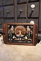 Nice old serving tray in mahogany with fine stained glass of peacocks and 
parrots...