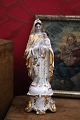 Dekorativ , gammel Madonna figur i porcelæn af Jomfru Maria med Jesusbarnet...